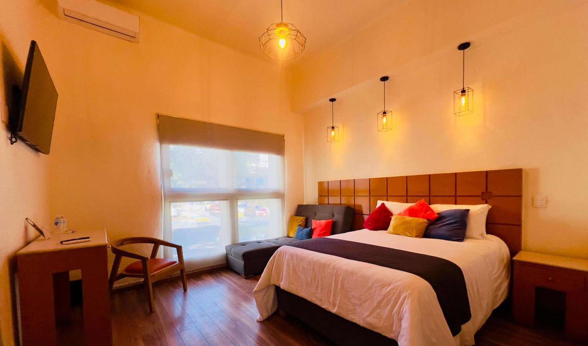 Hotel Consulado غوادالاجارا المظهر الخارجي الصورة